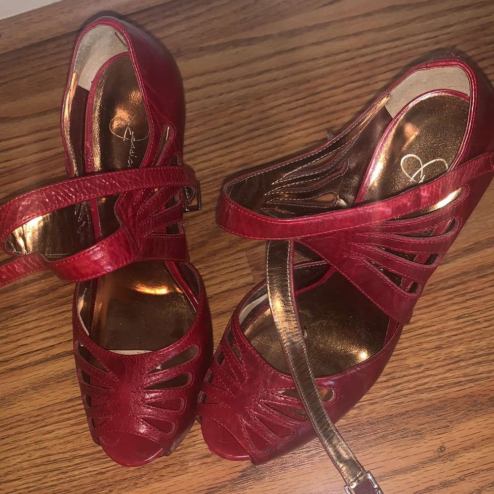 Causal cute and comfy heels